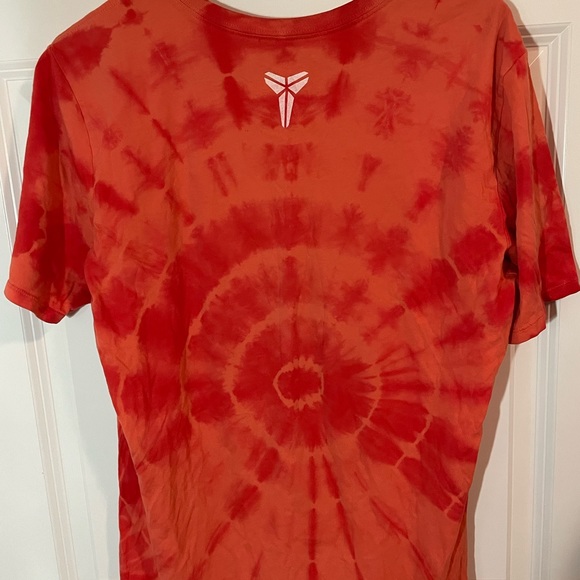 Nike Kobe Bryant tie dye t-shirt - Picture 3 of 5